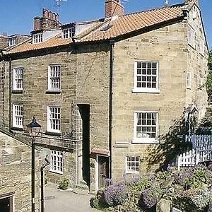 flagstaff-cottage.yorkshirehotels.net/